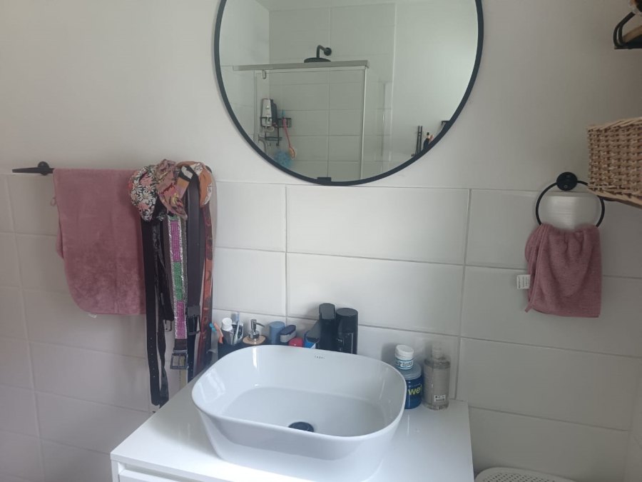 3 Bedroom Property for Sale in Roylglen Gardens Northern Cape